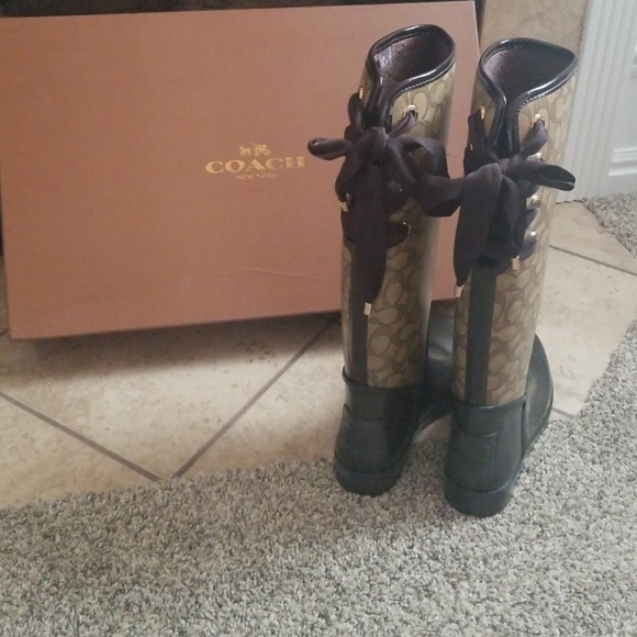 Coach Brown Rainboots - Picture 1 of 5